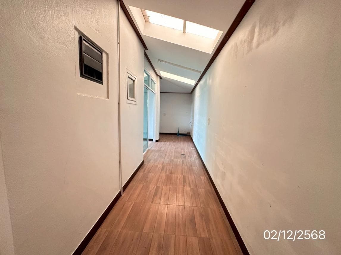 บ้านเดี่ยว บ้านบุรีรมย์ เทพารักษ์-วงแหวนฯ แพรกษาใหม่ เมืองสมุทรปราการ สมุทรปราการ พื้นที่ 55.5 ตร.ว. พื้นที่ใช้สอย 223.25 ตร.ม. 2 ห้องนอน 2 ห้องน้ำ