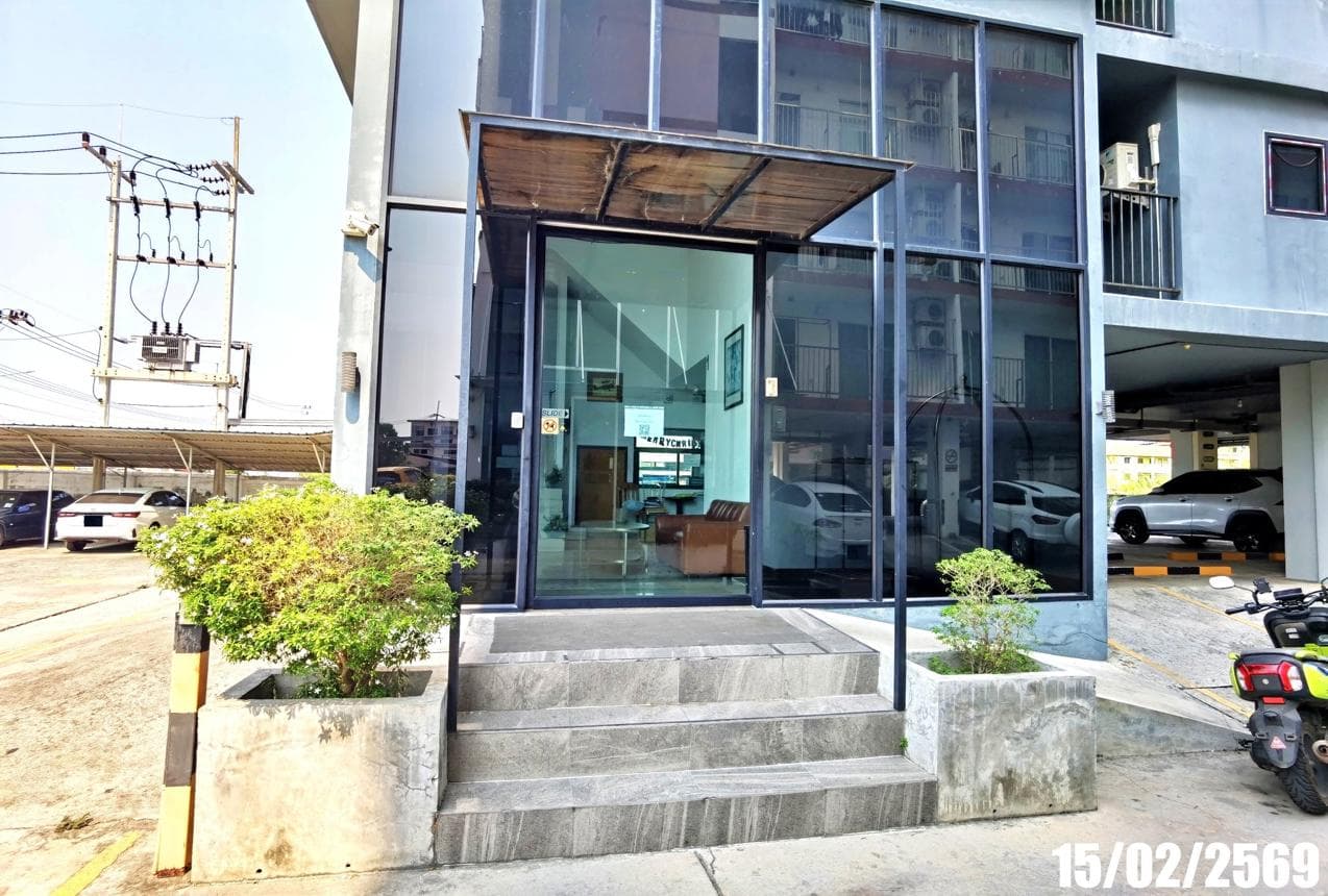 ขายคอนโด เดอะกั๊ม คอนโดมิเนียม เอ็น ชลบุรี ทำเลทองใกล้นิคมอมตะนคร เดินทางสะดวก