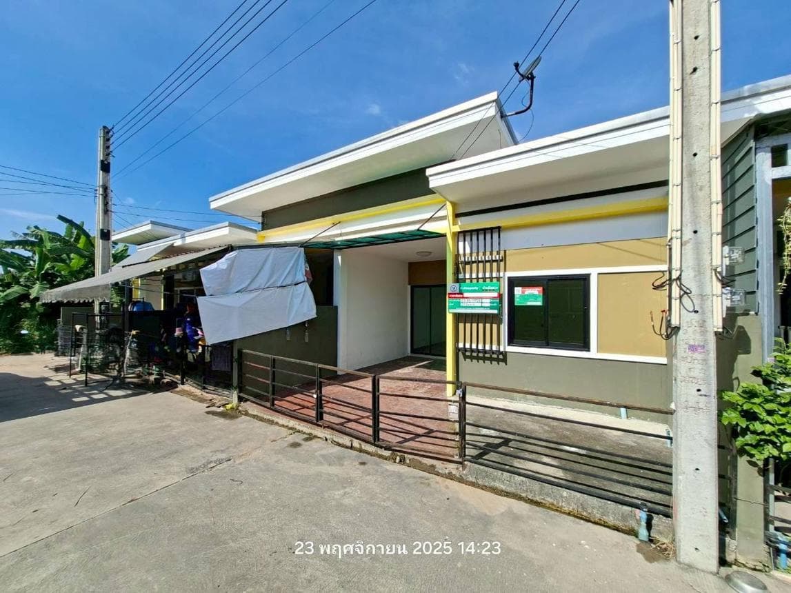 ขายทาวน์เฮ้าส์ ญาตาวี 3 นิคมพัฒนา ระยอง ทำเลมะขามคู่ เนื้อที่ 20.6 ตร.ว. พื้นที่ใช้สอย 61.2 ตร.ม. 2 ห้องนอน 1 ห้องน้ำ สภาพดี พร้อมอยู่