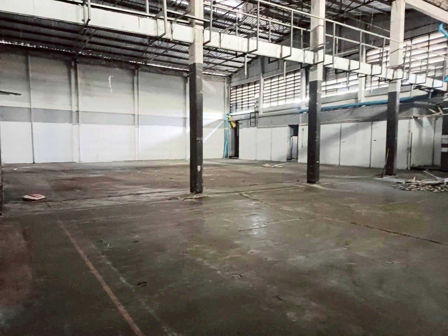 ขายโกดัง1,500ตรม.ทำเลทองถนนเทพารักษ์ สภาพดีพร้อมใช้งาน