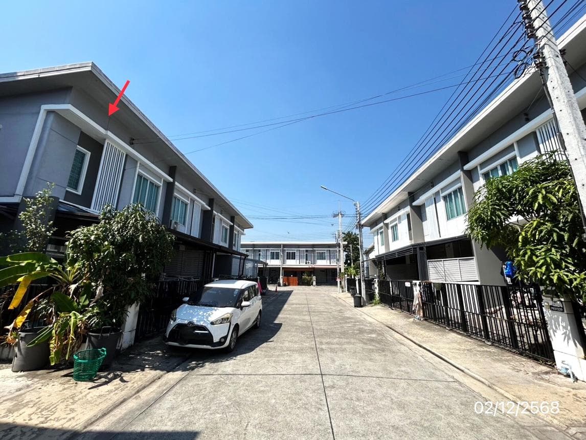 ทาวน์โฮม พฤกษาวิลล์ 110 ลาดกระบัง-ประชาพัฒนา ดีไซน์ Modern Zen พื้นที่กว้าง 3 ห้องนอน ทำเลศักยภาพใกล้สนามบินสุวรรณภูมิ