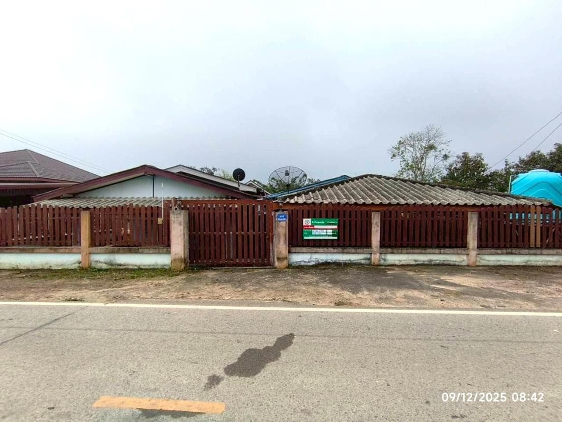 บ้านเดี่ยว แม่สรวย เชียงราย 1 ห้องนอน 1 ห้องน้ำ พื้นที่ 102 ตร.ม. บนที่ดิน 4 ตร.ว. ทำเลสงบ บรรยากาศธรรมชาติ ราคาคุ้มค่าเพียง 1.74 ล้าน