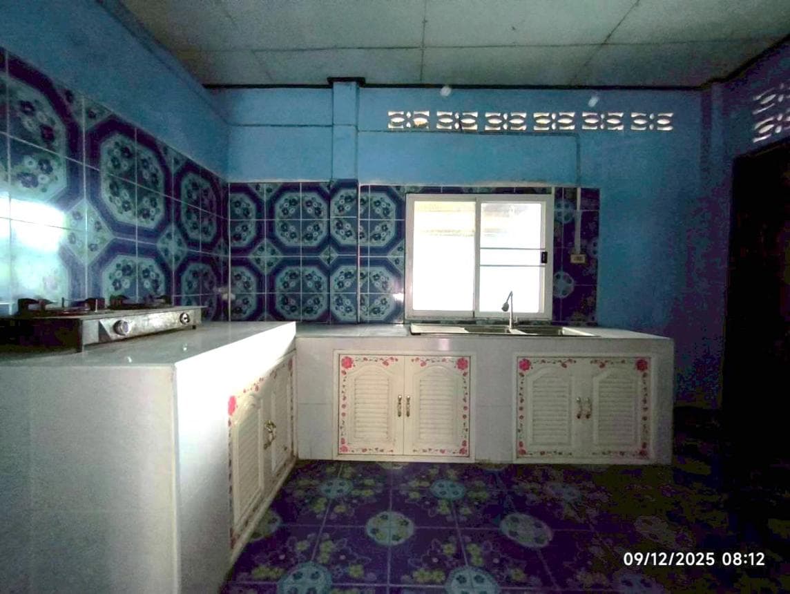 บ้านเดี่ยว แม่สรวย เชียงราย 1 ห้องนอน 1 ห้องน้ำ พื้นที่ 102 ตร.ม. บนที่ดิน 4 ตร.ว. ทำเลสงบ บรรยากาศธรรมชาติ ราคาคุ้มค่าเพียง 1.74 ล้าน