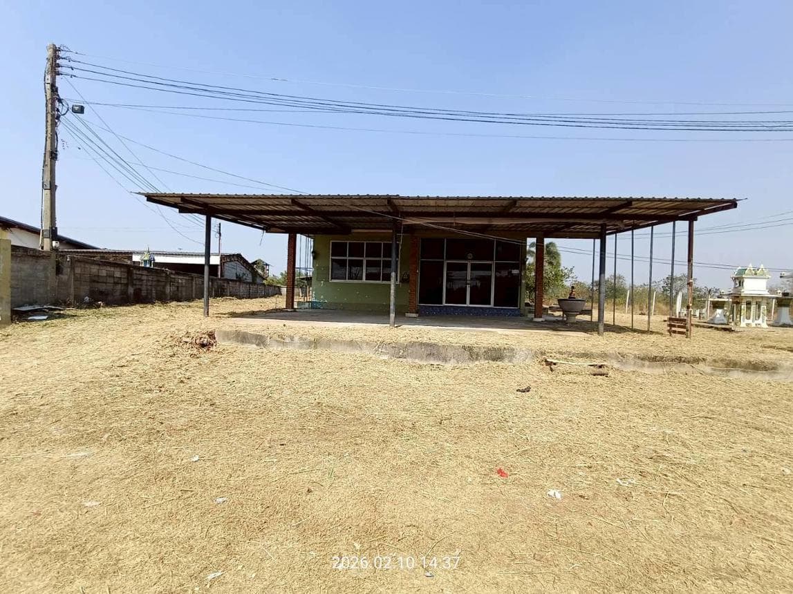 ขายบ้านเดี่ยว ศรีมหาโพธิ ปราจีนบุรี ทำเลท่าตูม เนื้อที่ 90 ตร.ว. พื้นที่ใช้สอย 278.5 ตร.ม. 4 ห้องนอน 3 ห้องน้ำ สภาพดี พร้อมอยู่