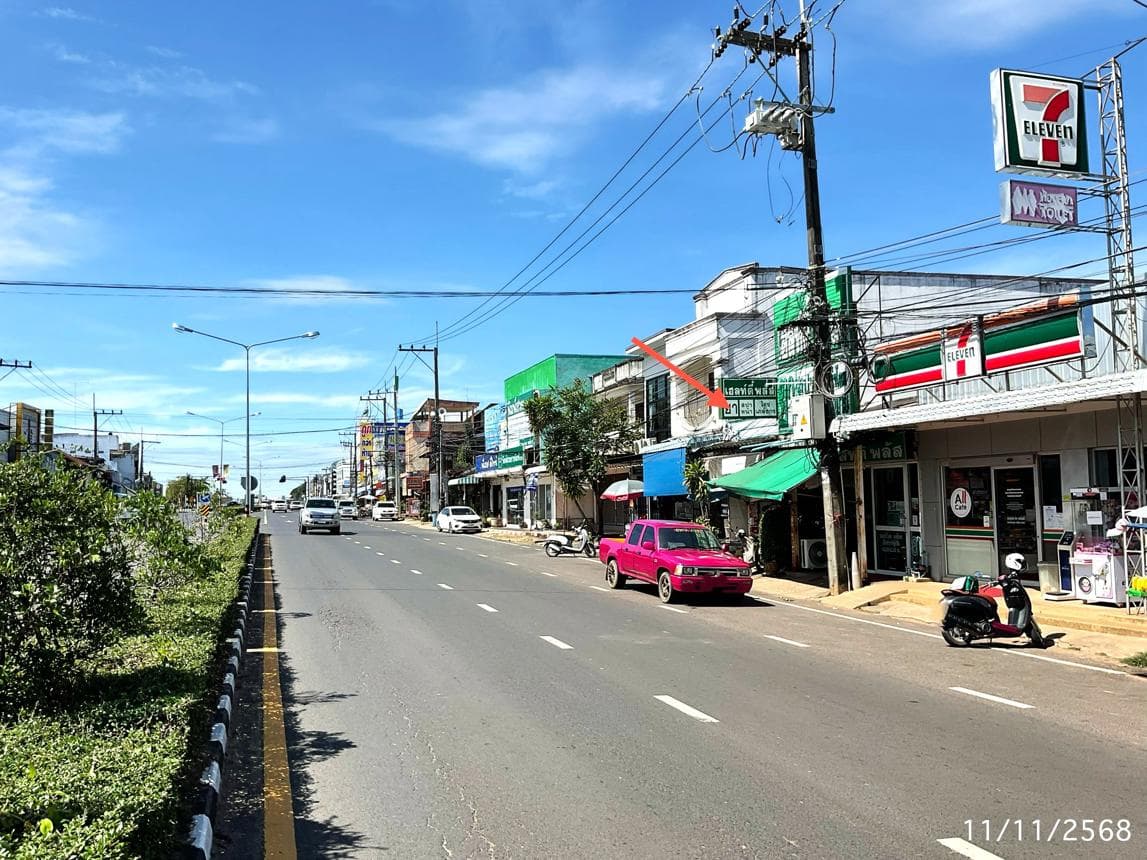 ขายอาคารพาณิชย์ เมืองอำนาจเจริญ อำนาจเจริญ ทำเลบุ่ง เนื้อที่ 43.5 ตร.ว. พื้นที่ใช้สอย 155.4 ตร.ม. 1 ห้องนอน 1 ห้องน้ำ สภาพดี เหมาะสำหรับประกอบกิจการและลงทุน