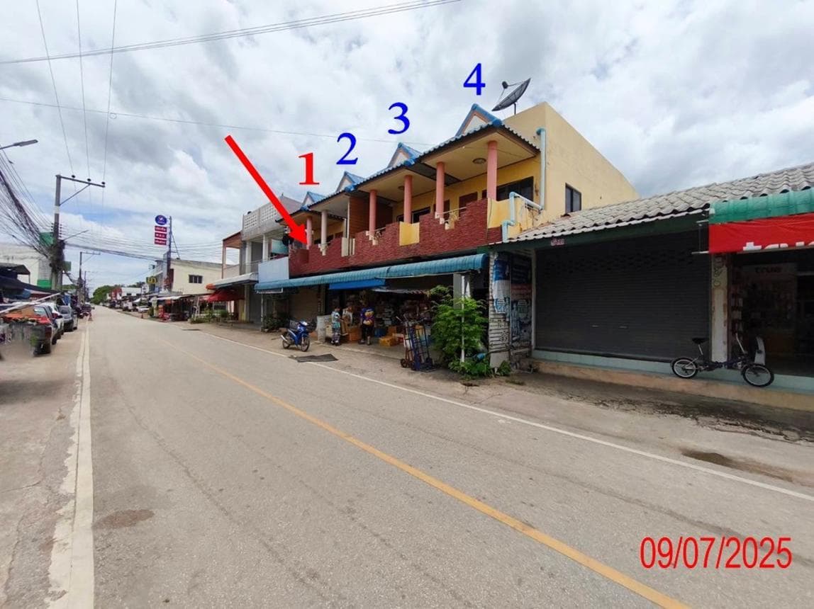 ขายอาคารพาณิชย์ แม่เมาะ แม่เมาะ ลำปาง พื้นที่ใช้สอย 120 ตร.ม. ทำเลธุรกิจ