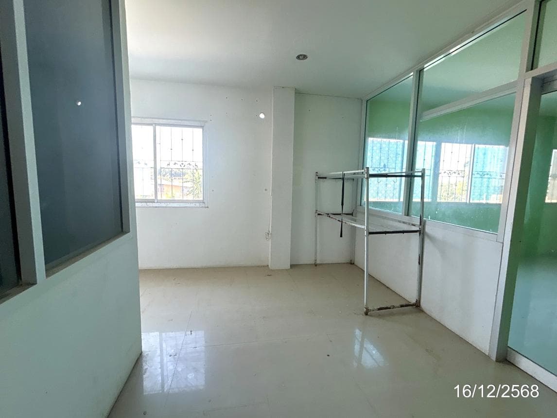 บ้านเดี่ยว ตลุกเทียม พรหมพิราม พิษณุโลก พื้นที่ 87.5 ตร.ว. พื้นที่ใช้สอย 877.7 ตร.ม. 3 ห้องนอน 3 ห้องน้ำ