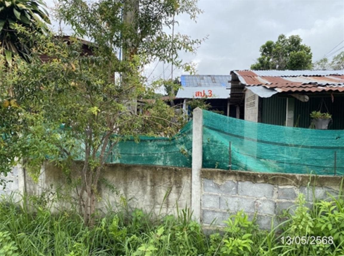 บ้านเดี่ยว โนนข่า พล ขอนแก่น 2 ห้องนอน พื้นที่ใช้สอยกว้างขวาง 177.75 ตร.ม. บนที่ดิน 54 ตร.ว. ทำเลสงบ บรรยากาศเป็นส่วนตัว ราคาคุ้มค่าเพียง 1.54 ล้าน
