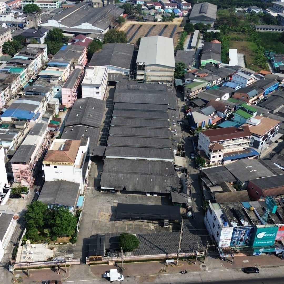 ขายที่ดินพร้อมโรงงานผืนใหญ่ 15 ไร่ ติดถนนใหญ่เพชรเกษม โซนอ้อมน้อย พร้อมโกดัง คลังสินค้า ออฟฟิศ และที่พักพนักงาน ทำเลทองเชื่อมต่อโครงข่ายโลจิสติกส์สู่ท
