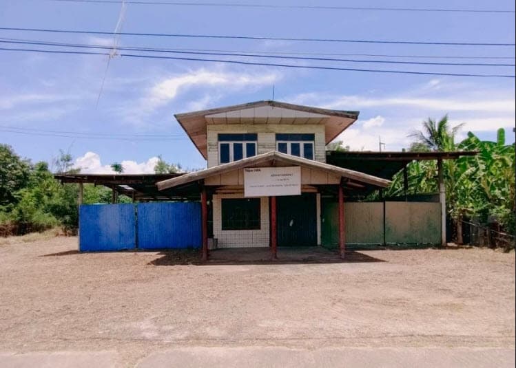 ที่ดินพร้อมสิ่งปลูกสร้าง ลาดยาว นครสวรรค์