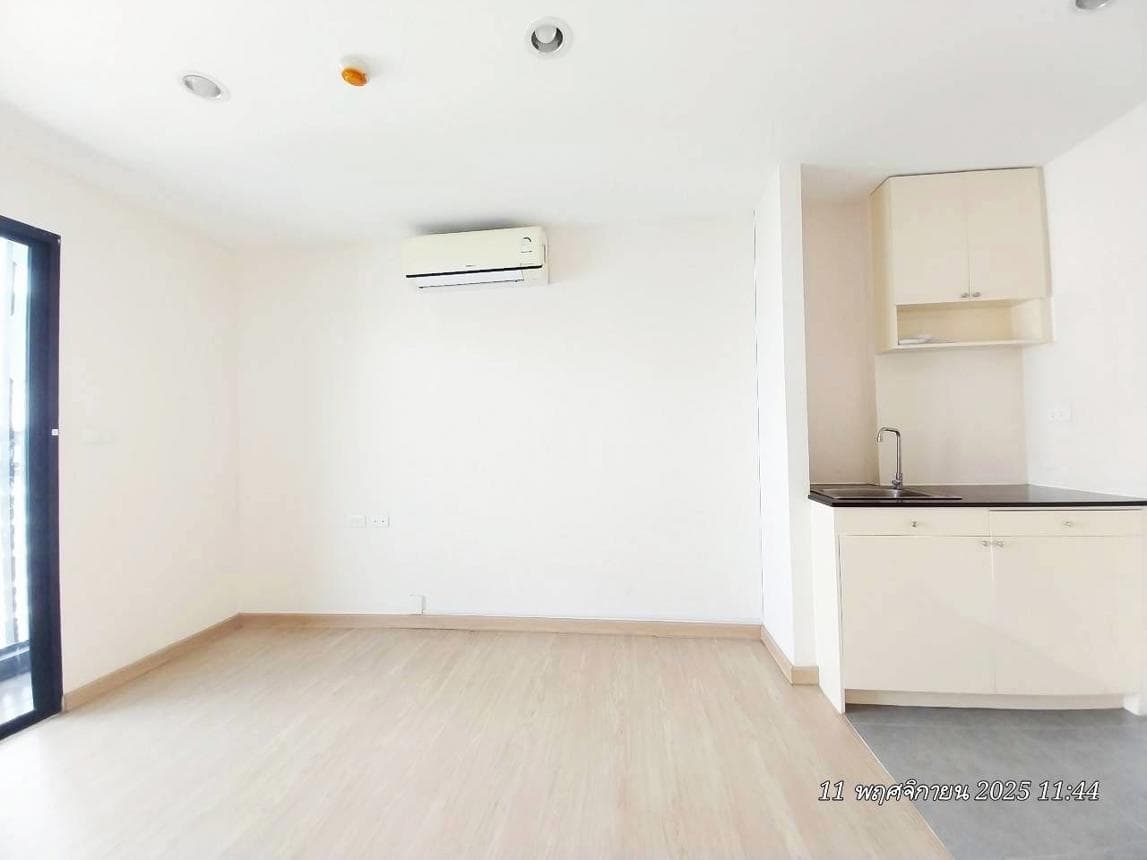 คอนโด เฟรช คอนโดมิเนียม บางซื่อ 1 ห้องนอน 28.83 ตร.ม. ทำเลดี ใกล้สถานีกลางบางซื่อ ราคาคุ้มค่าที่สุด