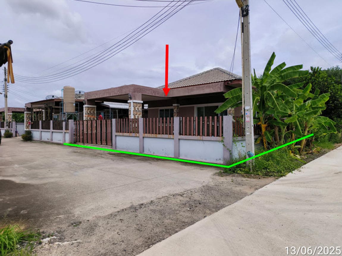 บ้านเดี่ยว พนานิคม นิคมพัฒนา ระยอง 3 ห้องนอน 2 ห้องน้ำ พื้นที่ดินกว้าง 55 ตร.ว. ทำเลดีราคาคุ้มค่า