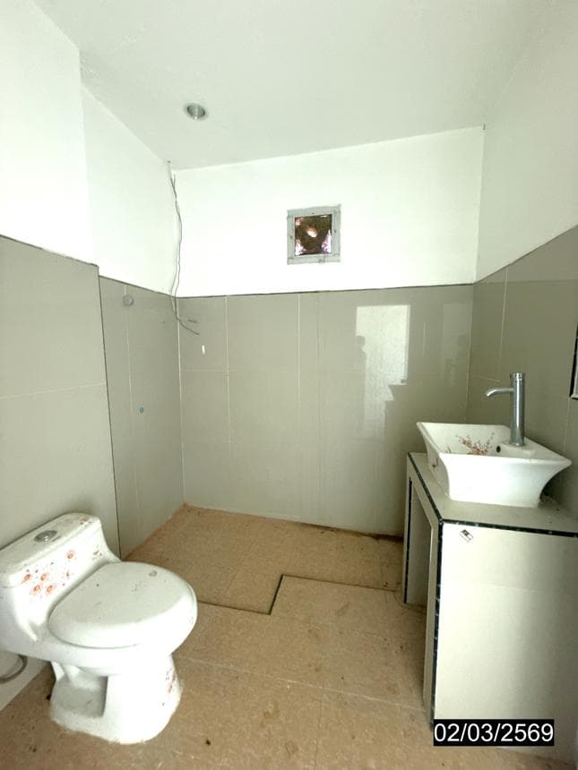 บ้านเดี่ยว ตะเคียนเลื่อน เมืองนครสวรรค์ พื้นที่กว้าง 398.8 ตร.ม. 10 ห้องนอน ฟังก์ชันจัดเต็ม