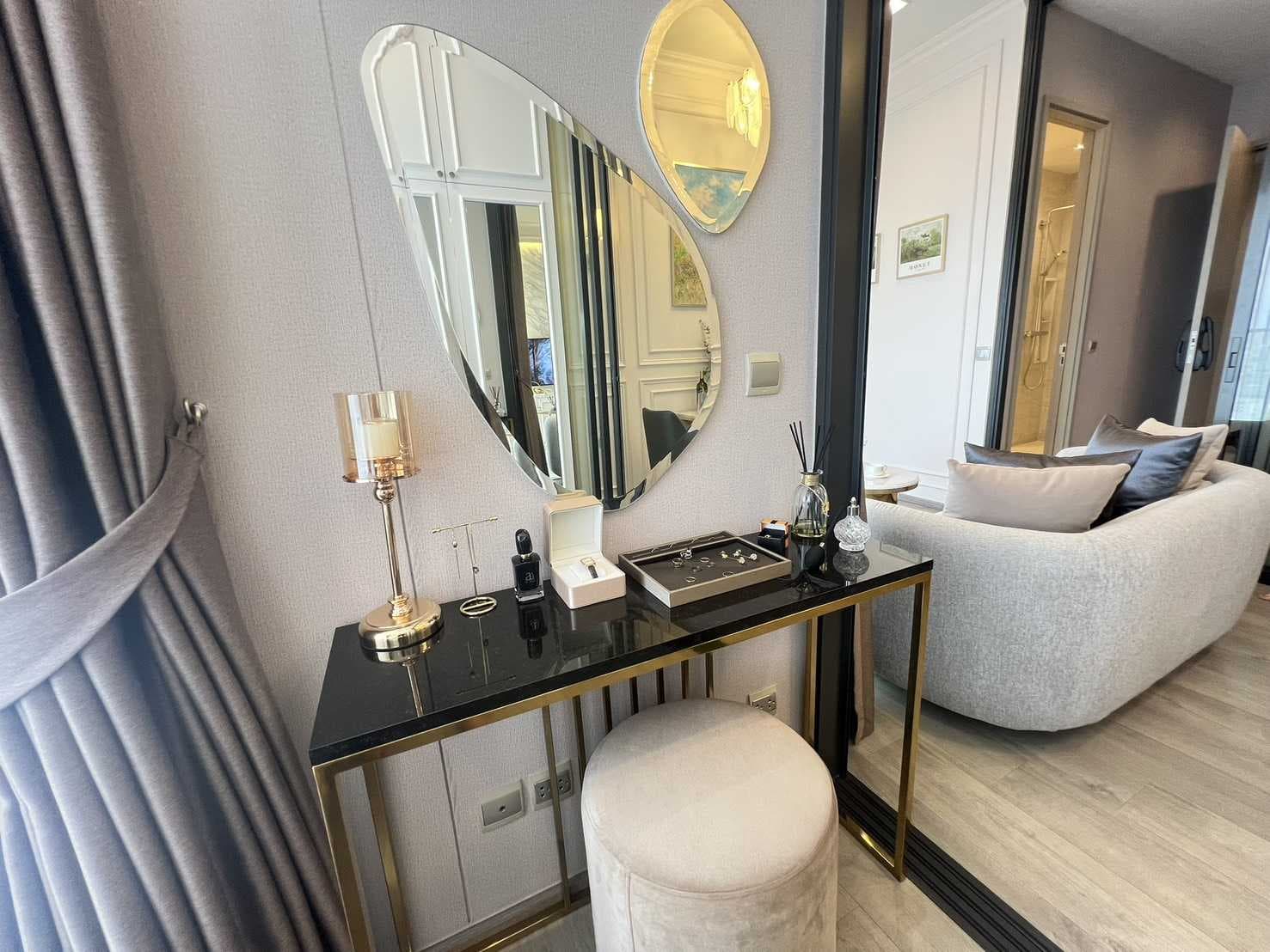ขาย ซื้อตรงกับโครงการ Luxury Condo ใหม่ ตกแต่งพร้อมอยู่ The Address Siam - Ratchathewi สุดหรู ติด MRT ราชเทวี 150 ม.