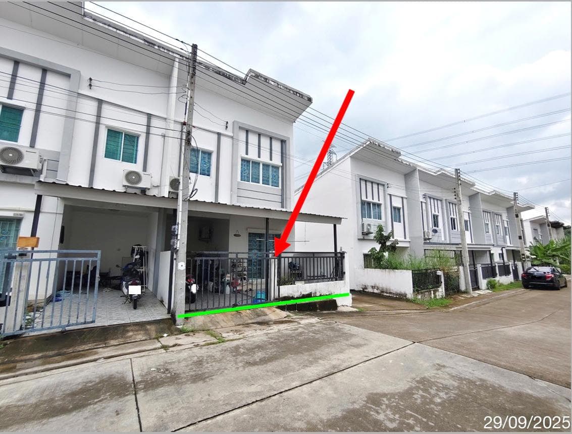 ทาวน์เฮ้าส์ ไลโอ นอฟ ระยอง-ปลวกแดง ปลวกแดง ระยอง 3 ห้องนอน 2 ห้องน้ำ พื้นที่ 118.56 ตร.ม. ทำเลดีใกล้นิคมอุตสาหกรรมและแหล่งงาน ราคาพิเศษ 1.7 ล้าน