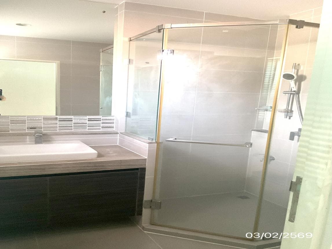 บ้านเดี่ยว บุราสิริ วัชรพล ออเงิน สายไหม กรุงเทพฯ 4 ห้องนอน 3 ห้องน้ำ พื้นที่ 237 ตร.ม. บนที่ดิน 64.8 ตร.ว. ทำเลศักยภาพใกล้ทางด่วน ราคาพิเศษ 11.3 ล้าน