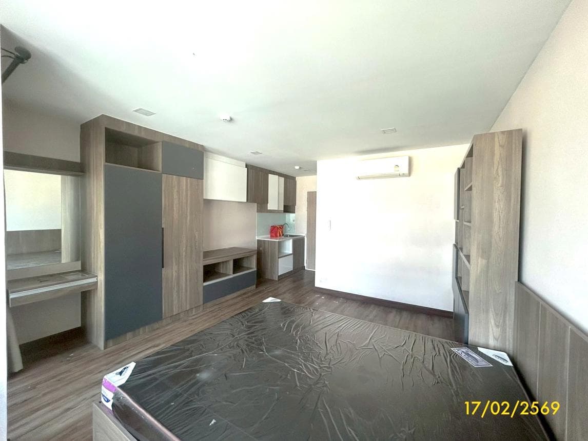 ขายคอนโด ซัน ซิตี้ คอนโดมิเนียม (Sun City Condominium) แยกไฟฉาย 1 ห้องนอน 1 ห้องน้ำ 25.21 ตร.ม. ทำเลดีใกล้ MRT แยกไฟฉายและศิริราช