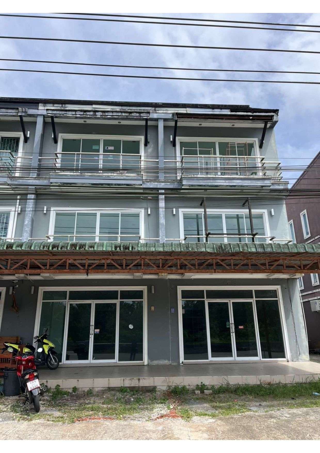 อาคารพาณิชย์ ตะกั่วป่า-พังงา