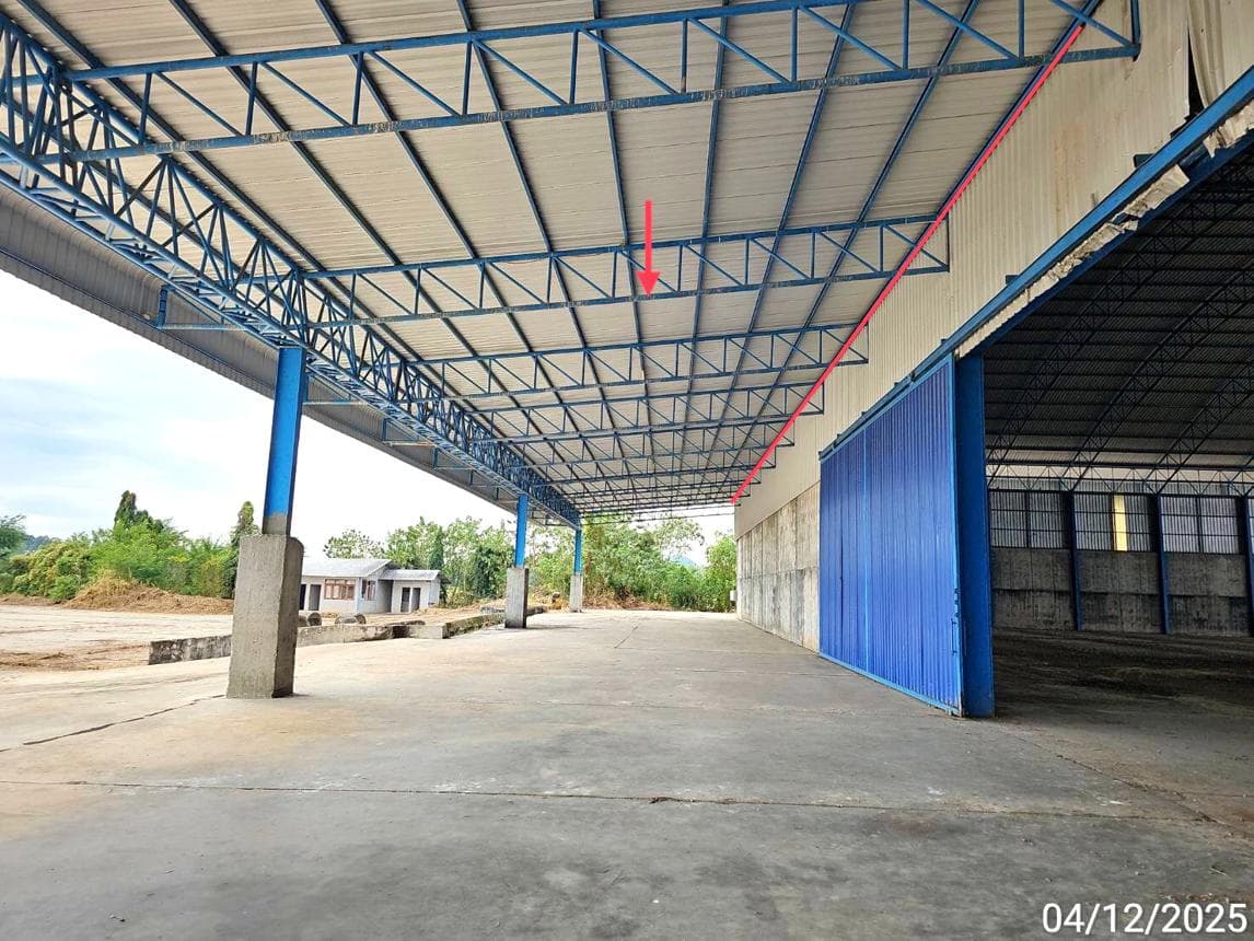 ขายโกดัง พื้นที่กว้าง 4,675.5 ตร.ม. ทำเลวังโป่ง เพชรบูรณ์ เหมาะทำศูนย์กระจายสินค้า ราคา 110.18 ล้าน