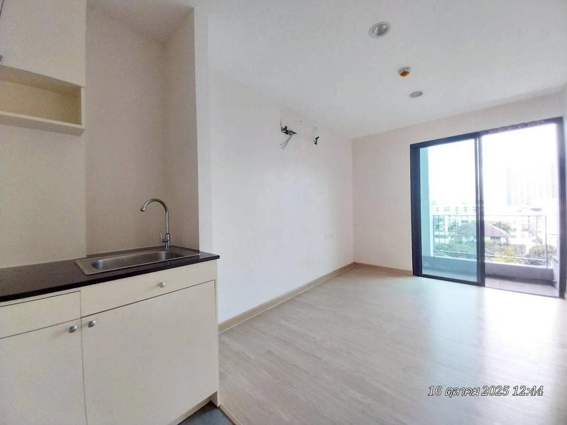 ขายคอนโด เฟรช คอนโดมิเนียม (Fresh Condominium) 1 ห้องนอน 28.42 ตร.ม. ทำเลบางซื่อ ใกล้ MRT เตาปูน