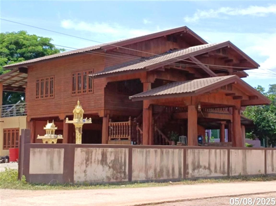 บ้านเดี่ยว ดงคู่ ศรีสัชนาลัย สุโขทัย 4 ห้องนอน พื้นที่กว้าง 234 ตร.ม. ทำเลสงบเพื่อครอบครัวใหญ่