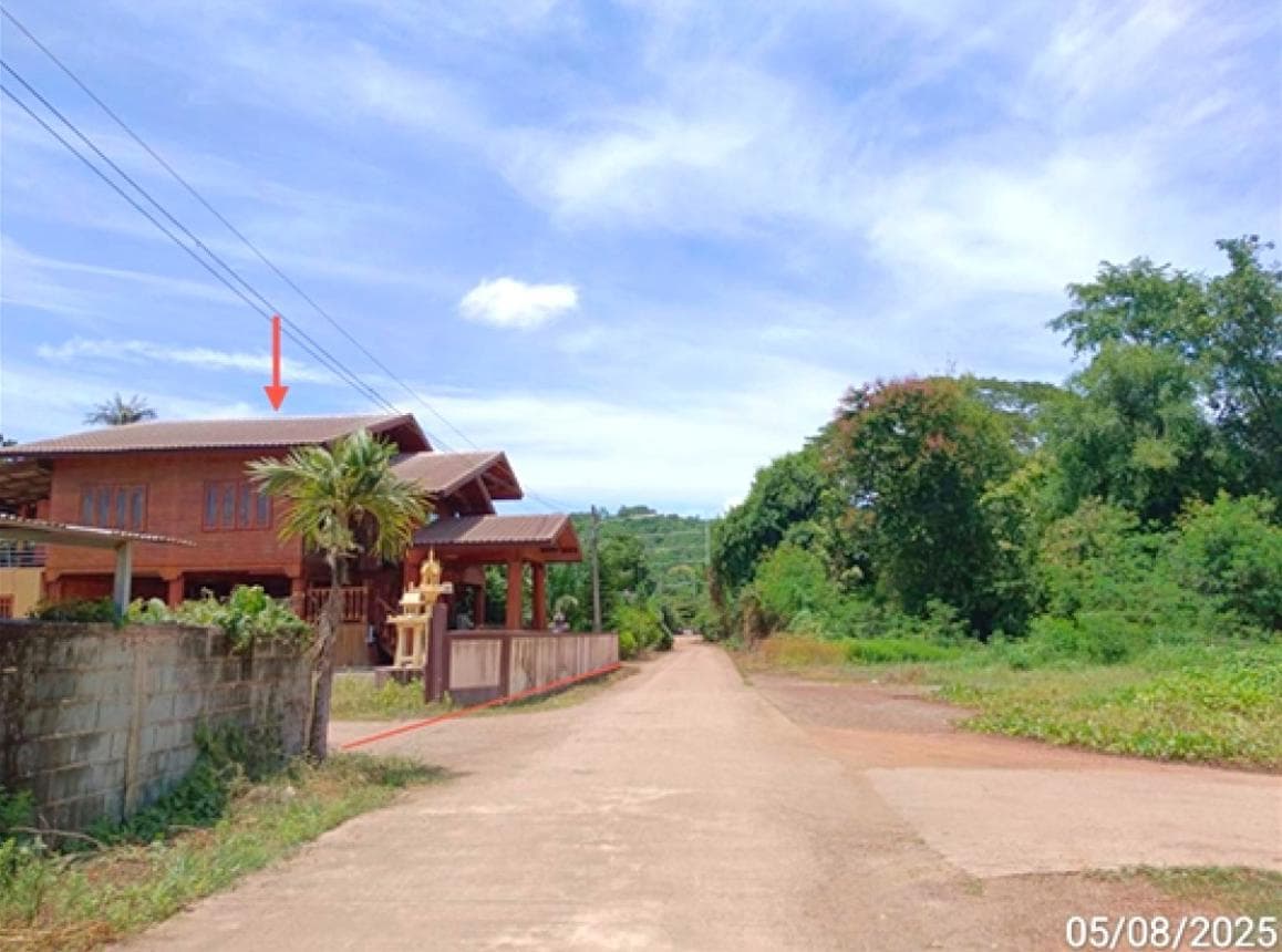 บ้านเดี่ยว ดงคู่ ศรีสัชนาลัย สุโขทัย 4 ห้องนอน พื้นที่กว้าง 234 ตร.ม. ทำเลสงบเพื่อครอบครัวใหญ่