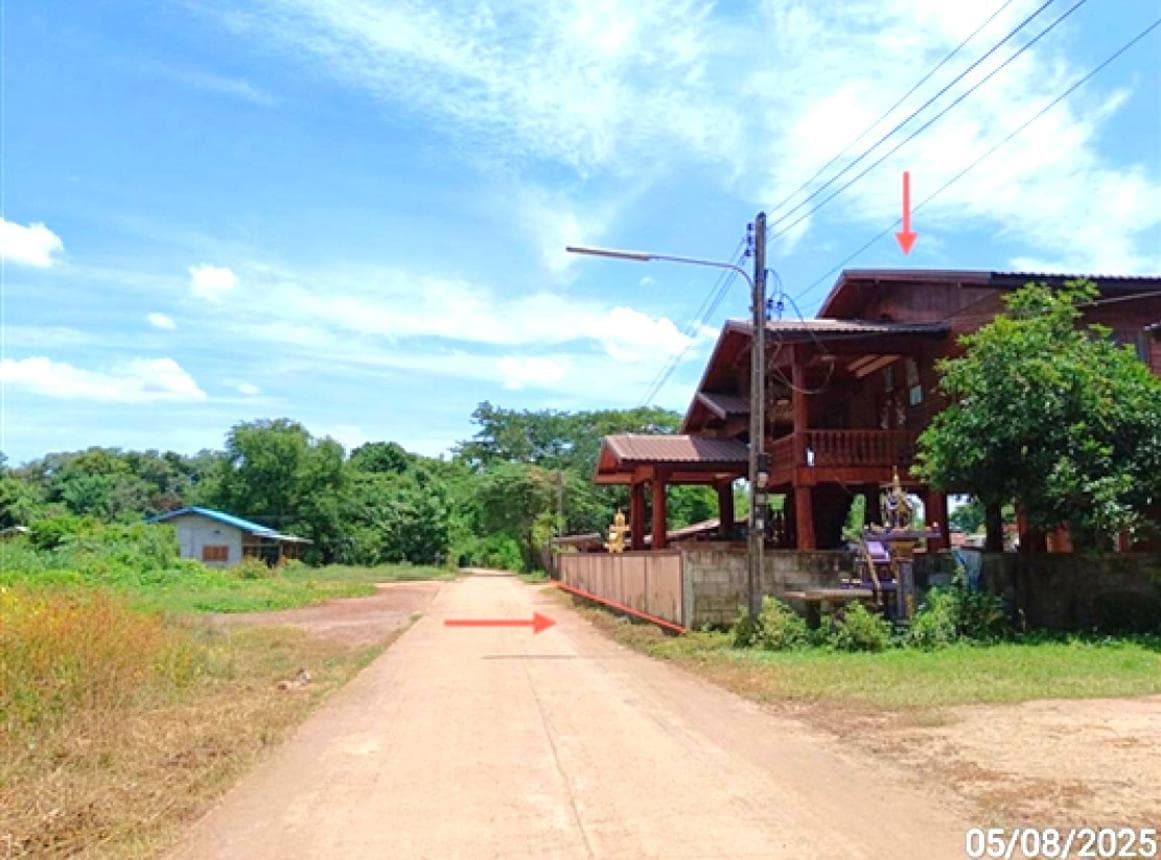 บ้านเดี่ยว ดงคู่ ศรีสัชนาลัย สุโขทัย 4 ห้องนอน พื้นที่กว้าง 234 ตร.ม. ทำเลสงบเพื่อครอบครัวใหญ่