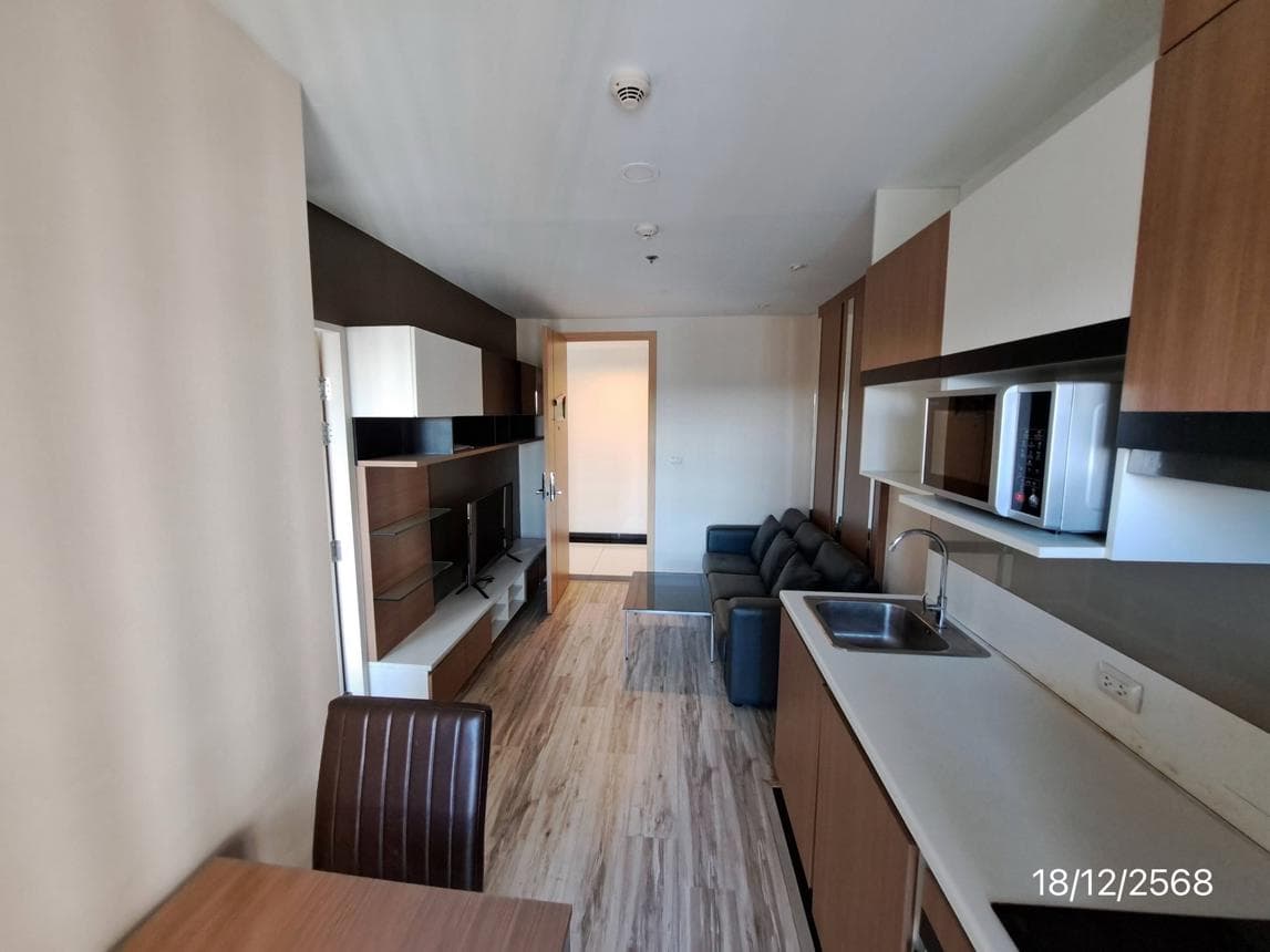 คอนโด พลัส คอนโดมิเนียม ศรีราชา (Plus Condominium Sriracha) 1 ห้องนอน สเปซกว้าง ทำเลศักยภาพใจกลางเมืองศรีราชา