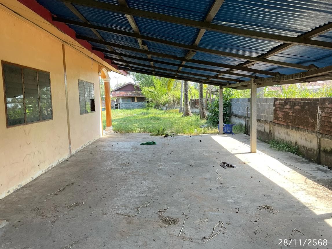 ขายบ้านเดี่ยว ดุมใหญ่ ม่วงสามสิบ อุบลราชธานี 2 ห้องนอน สเปซ 149.8 ตร.ม. บนเนื้อที่ 44.6 ตร.ว. ราคาล้านต้นๆ