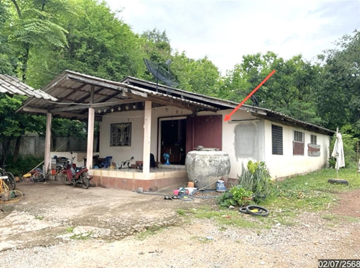 บ้านเดี่ยวหลังใหญ่ อ่างทอง เชียงคำ พะเยา เนื้อที่กว้างขวาง 57 ตร.ว. สภาพดี ทำเลสงบเป็นส่วนตัว