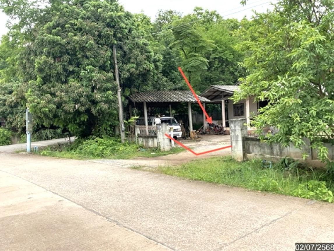 บ้านเดี่ยวหลังใหญ่ อ่างทอง เชียงคำ พะเยา เนื้อที่กว้างขวาง 57 ตร.ว. สภาพดี ทำเลสงบเป็นส่วนตัว