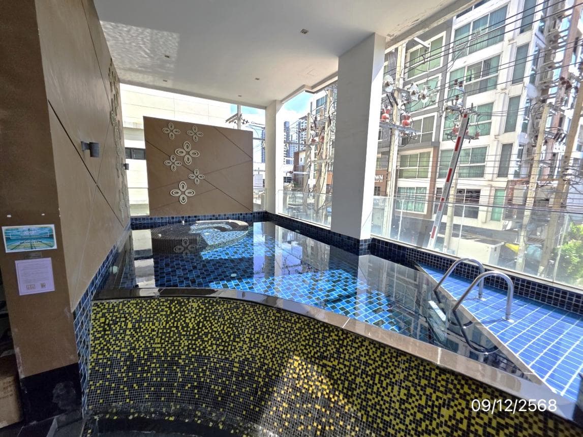 ขายคอนโด ชาโตว์ อินทาวน์ สุขุมวิท 64 (Chateau In Town Sukhumvit 64) 1 ห้องนอน 41.39 ตร.ม. กว้างขวาง ใกล้ BTS ปุณณวิถี