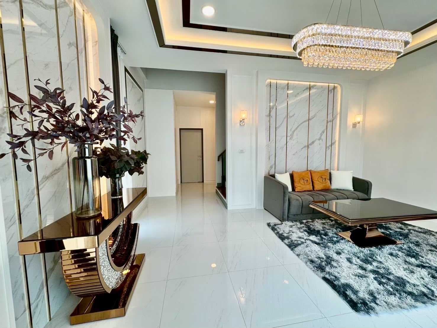 ขายด่วน❗️: บ้านหรู The City Bangna 76 ตร.ว. ใกล้เมกะบางนา เฟอร์นิเจอร์ครบ พร้อมเข้าอยู่