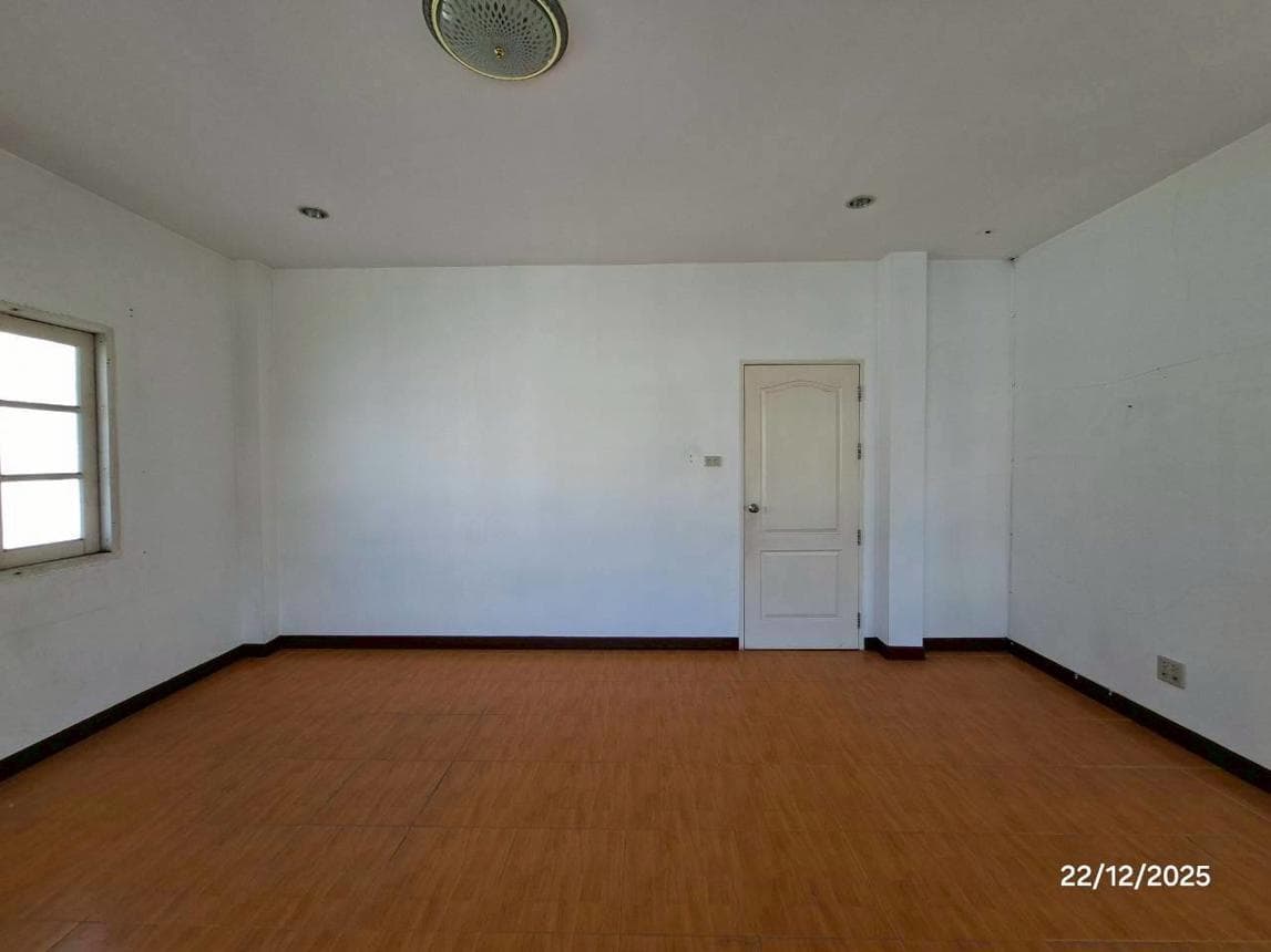 บ้านเดี่ยว บ้านเกษมสุข ลำลูกกา คลอง 7 3 ห้องนอน พื้นที่ 260.75 ตร.ม. ทำเลศักยภาพ บึงคำพร้อย ลำลูกกา ปทุมธานี