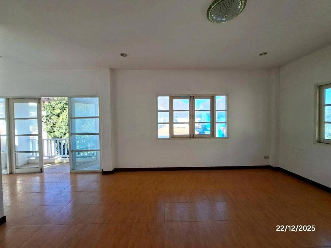 บ้านเดี่ยว บ้านเกษมสุข ลำลูกกา คลอง 7 3 ห้องนอน พื้นที่ 260.75 ตร.ม. ทำเลศักยภาพ บึงคำพร้อย ลำลูกกา ปทุมธานี