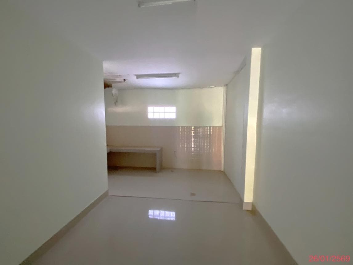 ขายทาวน์เฮ้าส์ สำนักขาม สะเดา สงขลา พื้นที่ 27.7 ตร.ว. พื้นที่ใช้สอย 100 ตร.ม. 2 ห้องนอน 1 ห้องน้ำ ราคาล้านต้นๆ