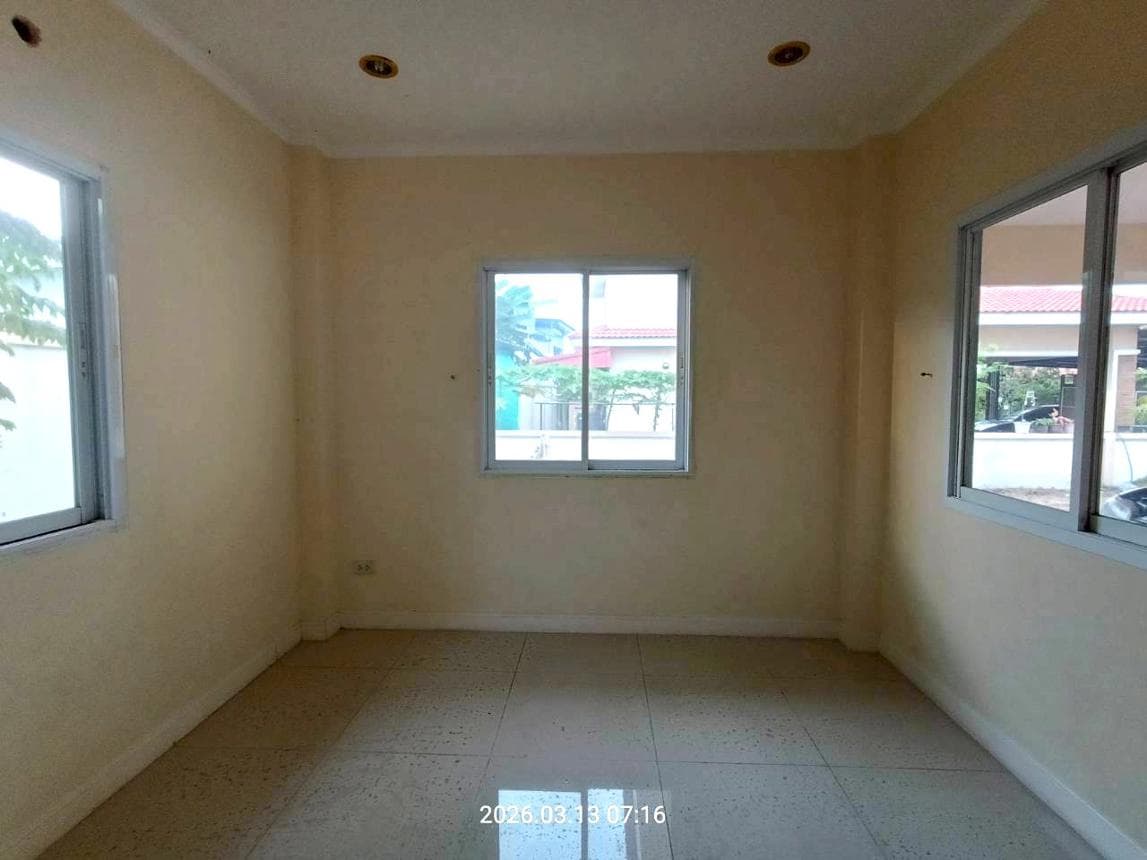 บ้านเดี่ยว ลลิษา เนเชอรัล โฮม เมืองลพบุรี 5 ห้องนอน สเปซกว้าง 199.5 ตร.ม. ทำเลดีราคาคุ้มค่า