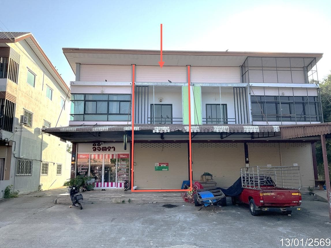 ขายอาคารพาณิชย์ 2 ห้องนอน 2 ห้องน้ำ พื้นที่ใช้สอย 120 ตร.ม. ทำเลศักยภาพใจกลางลาดยาว นครสวรรค์ เหมาะสำหรับค้าขายและอยู่อาศัย