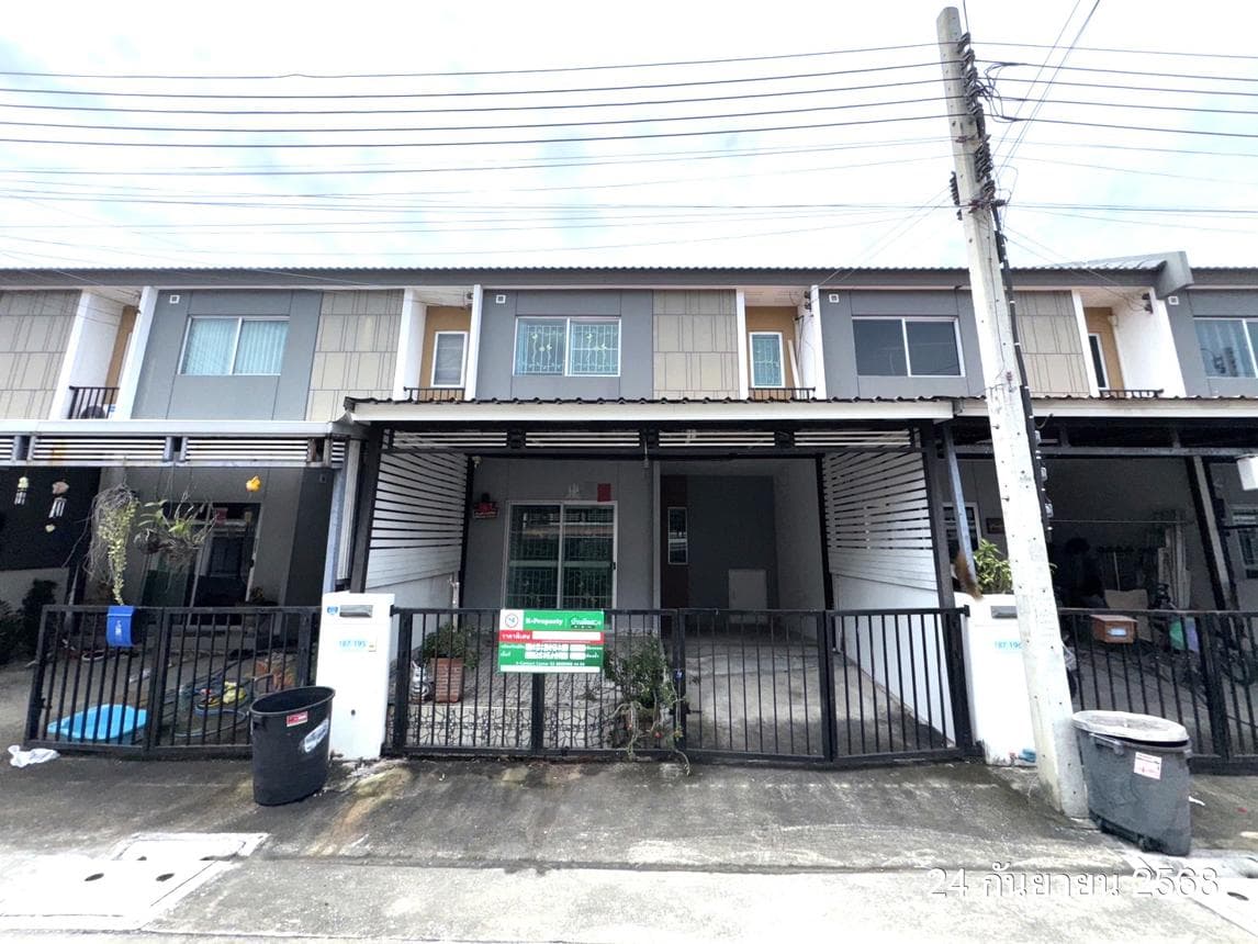 ขายทาวน์โฮม บ้านพฤกษา 136 แพรกษา-สุขุมวิท 3 ห้องนอน ทำเลดี ใกล้รถไฟฟ้า - image 1