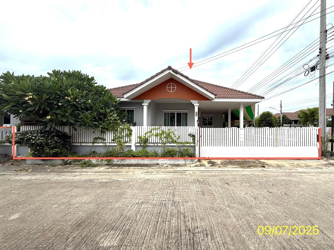 บ้านเดี่ยว รติรัตน์ ถนนต้นเชือก-วัดมะสง นนทบุรี 2 ห้องนอน สเปซกว้าง 55.7 ตร.ว. ทำเลสงบเป็นส่วนตัว