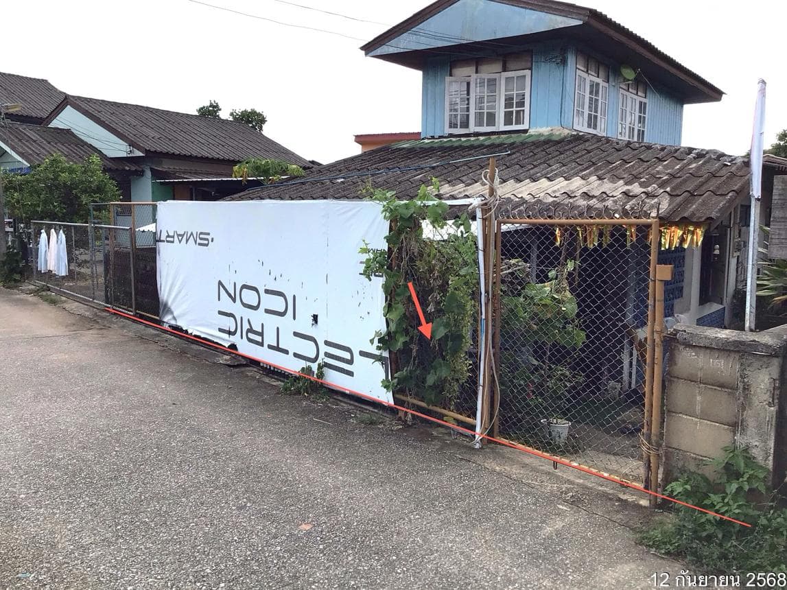 บ้านเดี่ยว บ้านดู่ เมืองเชียงราย เชียงราย พื้นที่ใช้สอย 99 ตร.ม. บนที่ดินขนาดใหญ่ 66 ตร.ว. ทำเลศักยภาพใกล้สนามบินและมหาวิทยาลัย ราคาพิเศษ 1.1 ล้าน