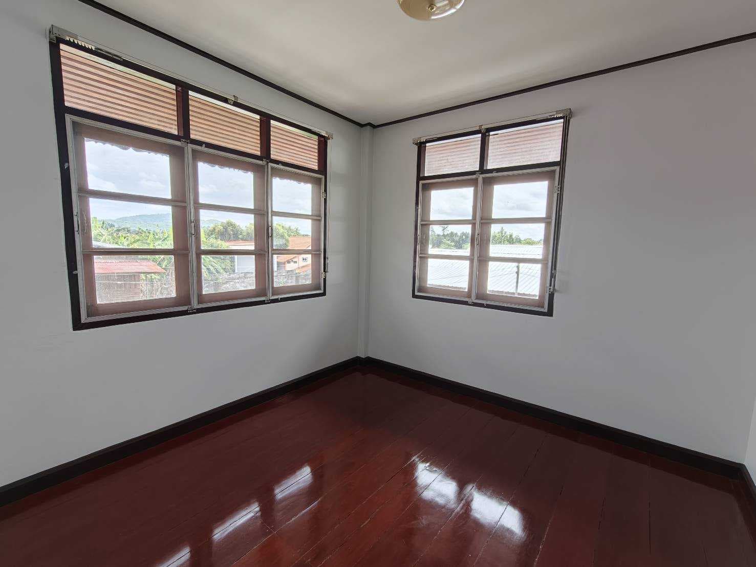 บ้านเดี่ยวรีโนเวทใหม่ 168 ตร.วา ใจกลางลับแล อุตรดิตถ์