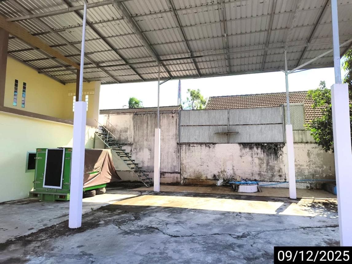 ขายอาคารสำนักงาน บางนอน เมืองระนอง พื้นที่ใช้สอย 378.25 ตร.ม. ทำเลดี เหมาะทำธุรกิจและโฮมออฟฟิศ