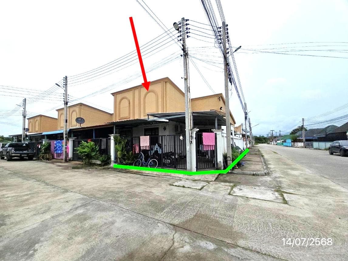 ทาวน์โฮม ลิตเติ้ล เฮ้าส์ พินโต้ (Little House Pinto) นิคมพัฒนา ระยอง 2 ห้องนอน พื้นที่กว้าง 28 ตร.ว. ราคาล้านต้นๆ