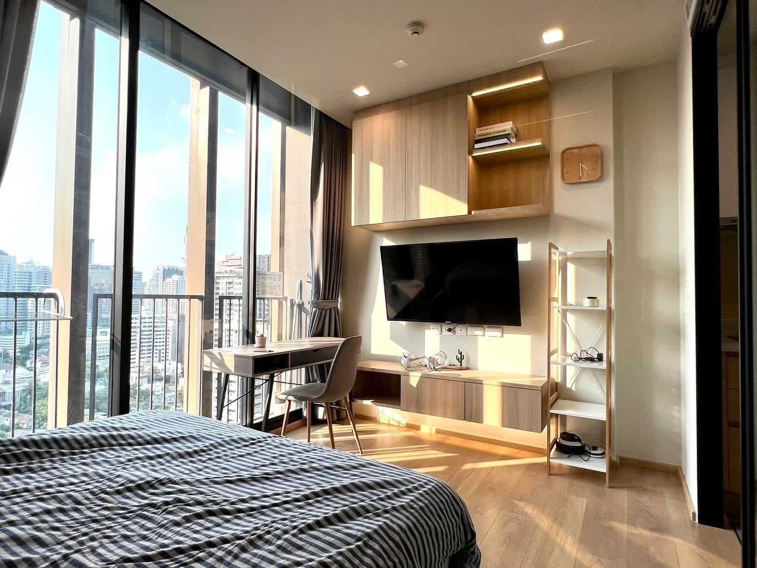 ขายคอนโด Noble Around Sukhumvit 33 1 นอน 1 น้ำ 26.97 ตร.ม ย่านพร้อมพงษ์ ตกแต่งเรียบร้อย วิวเมือง พร้อมเครื่องใช้ไฟฟ้า และเฟอร์นิเจอร์พร้อมอยู่