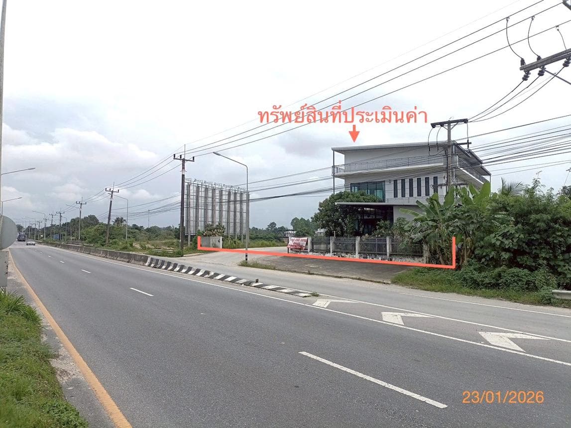 อาคารโรงงาน/คลังสินค้า พระพรหม นครศรีธรรมราช พื้นที่ใช้สอย 716 ตร.ม. บนที่ดิน 67.8 ตร.ว. ทำเลดีติดถนนใหญ่
