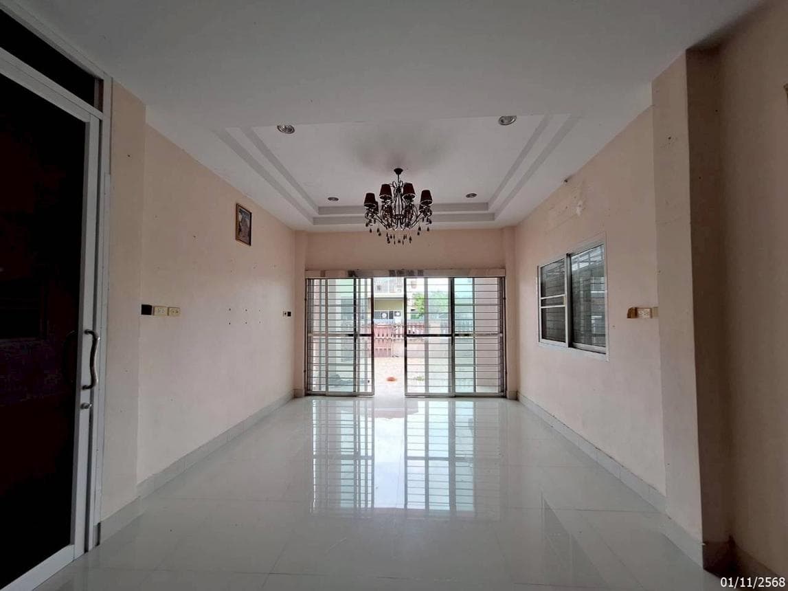 บ้านเดี่ยว โครงการหมู่บ้านประกายทอง (Prakaythong) ควนลัง หาดใหญ่ พื้นที่กว้าง 81.5 ตร.ว. ทำเลศักยภาพ