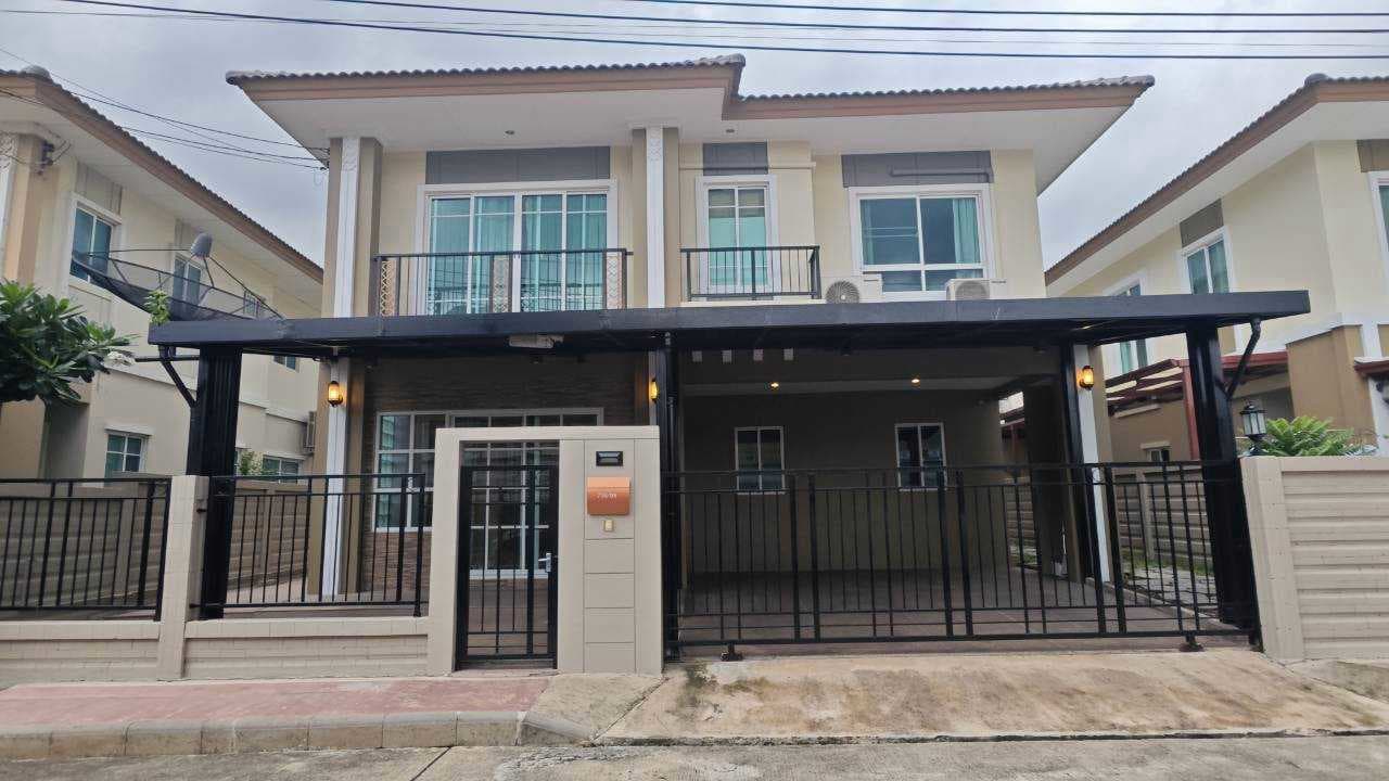 ขายบ้านเดี่ยวหรู Passorn Prestige พัฒนาการ 38 (พระราม 9 - ศรีนครินทร์) บ้านไซส์ใหญ่ สภาพสวย พร้อมเข้าอยู่ บนทำเลศักยภาพสูง เดินทางสะดวกเข้า-ออกได้หลาย