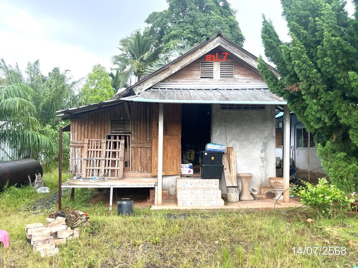 อาคารโรงงานทำเลทอง วัดประดู่ เมืองสุราษฎร์ธานี พื้นที่กว้างขวาง รองรับธุรกิจโลจิสติกส์