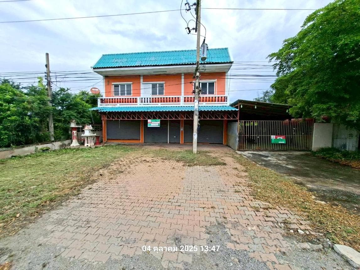 ขายบ้านเดี่ยวขนาดใหญ่ เมืองสุพรรณบุรี ทำเลดอนตาล 6 ห้องนอน พื้นที่ใช้สอย 466.5 ตร.ม. สภาพดี พร้อมรองรับครอบครัวใหญ่